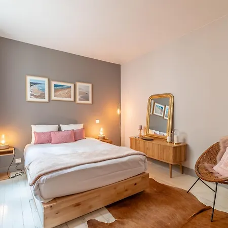 Romy - En Centre-ville Apartmán *